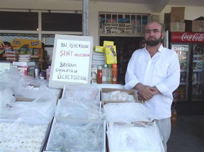 Şehit Ailesine Ücretsiz Çikolata - Rıfat Demirci - Lütuf Gıda