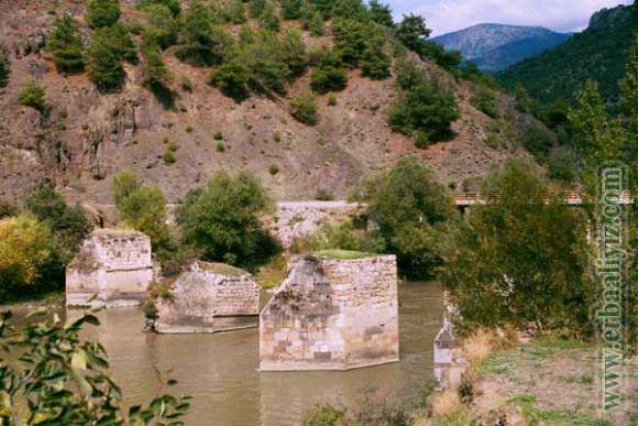Boğazkesen Eski Köprü Ayakları