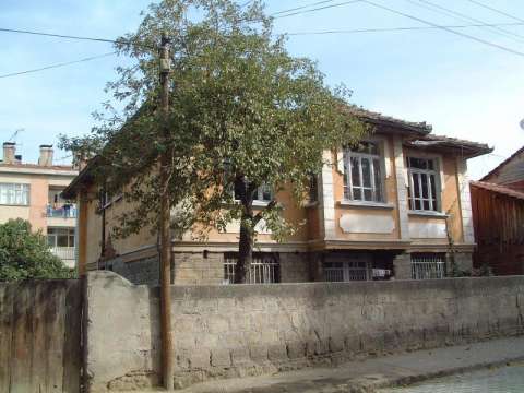 Tarihi Ev 06