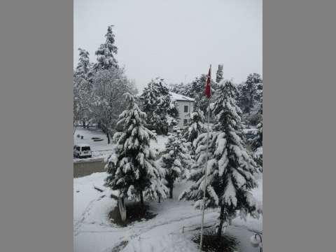 İlçemizin kar manzaraları8.jpg